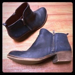 Lucky brand ankle boot